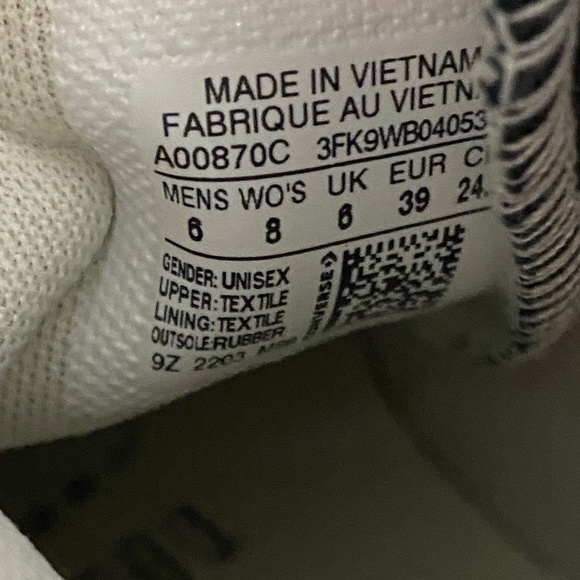 Chuck Taylor All Star Lugged 2.0 Sneakers - Picture 9 of 9